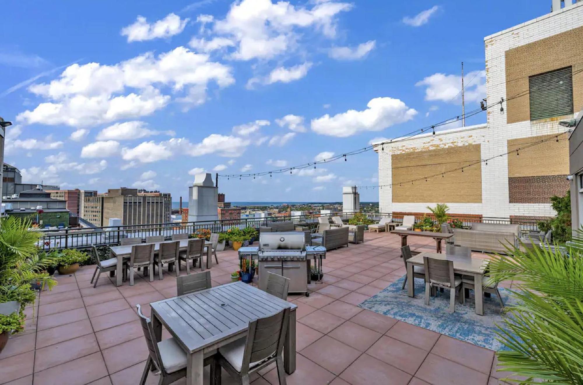 Heart Of Dt With Free Pool & Steam Plus Gym Luxe 812 Cleveland Exterior foto