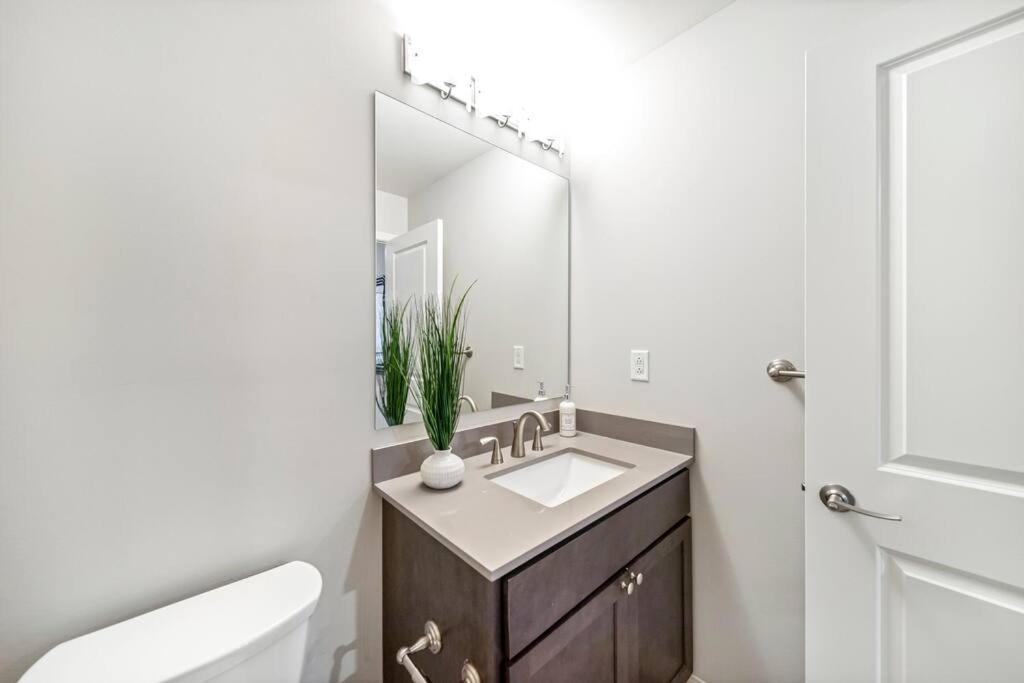 Heart Of Dt With Free Pool & Steam Plus Gym Luxe 812 Cleveland Exterior foto